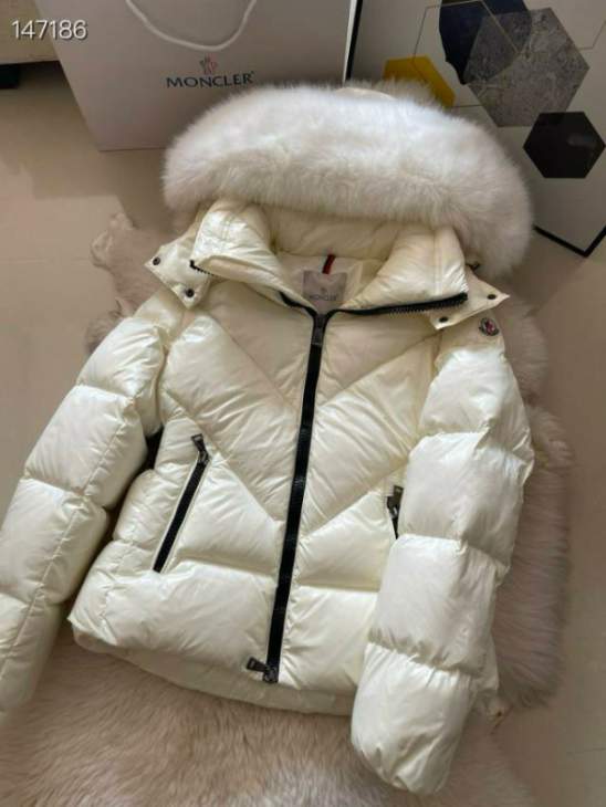 Picture of Moncler Down Jackets _SKUMonclersz1-526yr12537054